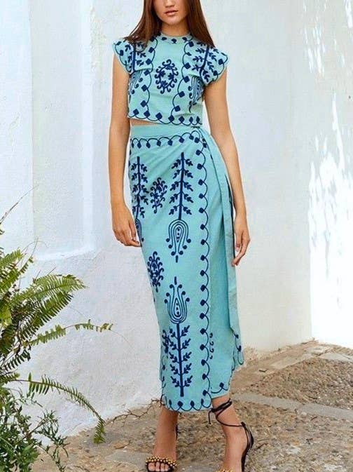 Chic Print Resort Style Fly Sleeve Top Skirt Set