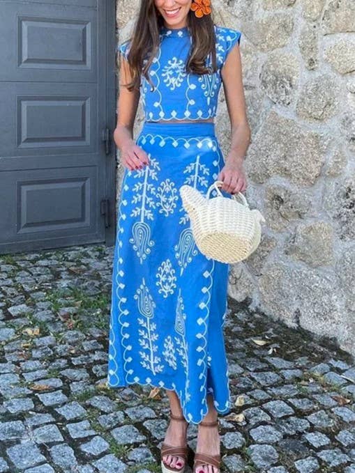 Chic Print Resort Style Fly Sleeve Top Skirt Set