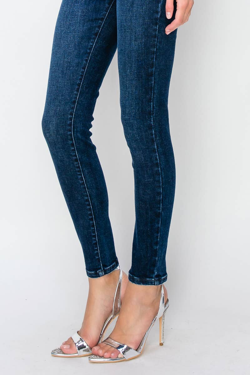 HIGH RISE FULL LENGTH SKINNY JEANS